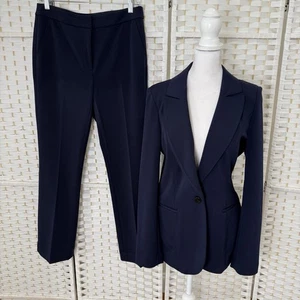 WHBM Marine Strickset Blazer und schmale Hose. - Bild 1 von 16