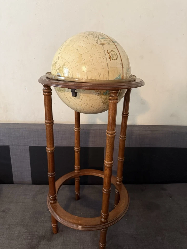Globo terráqueo giratorio imperial Cram's de colección 🌍12" en un soporte de madera de 36”🌍 Foto 1 de 4