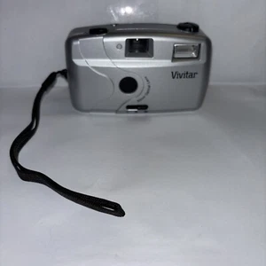 Vivitar 35mm Film Camera Vintage Optical Lens Works Not Tested - Picture 1 of 4
