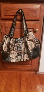 Montana West Camo Purse - Picture 1 of 9