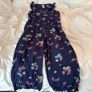 Girls Oshkosh Jumper Youth Size 10 - Picture 1 of 3