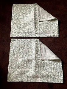 Laura Ashley Coral Reef Quilted Pillow Shams Green White Standard Size Pair of 2 - Picture 1 of 8