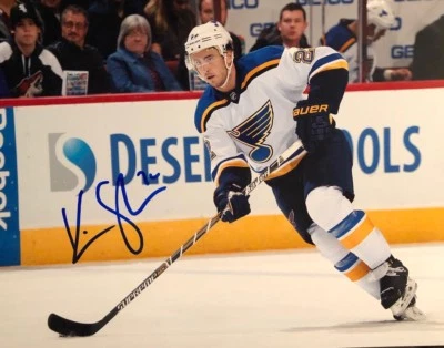 FOTO AUTÓGRAFA FIRMADA A MANO 8X10 por Kevin Shattenkirk St. Louis Blues Foto 1 de 2