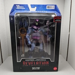 SKELETOR (Netflix Revelation) Masters of the Universe Figure MOTU NEW/MIB Mattel - Picture 1 of 7