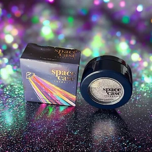 Space Case Cosmetics Eyeshadow Single In INTENSE STARGASM .05 Oz New In Box - Picture 1 of 11