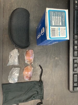 Lentes para gafas de sol Tifosi Radius, transparentes/ámbar con estuche/bolsa SIN gafas de sol Foto 1 de 4