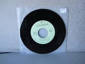 BOYER,TOM & MOVIN' ON 7"vinyl...NICOTINE FEVER/FOLSOM PRISON...GREEN VALLEY..M- - Picture 1 of 2