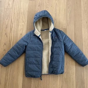 Patagonia Hooded Puffer Jacket with Sherpa Lining Size 10 - Picture 1 of 2