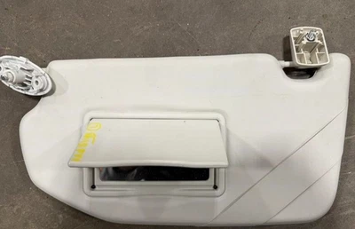 Parasol izquierdo Ford Ecosport 2021-2022 Foto 1 de 4