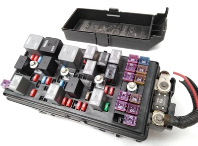 20822695_02 Chevy 2010 2011 2012 Malibu caja de fusibles bahía de motor debajo del capó 2009 *H61 Foto 1 de 4