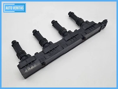 Original Bosch Opel Corsa 1.2 16V C ignition coil 0221503015 - Image 1 of 4
