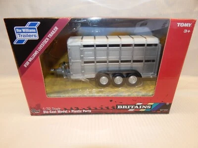 BRITAINS IFOR WILLIAMS TRI AXLE LIVESTOCK TRAILER 40710A2 BNIB 1:32 - Image 1 of 3