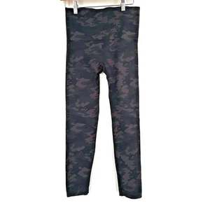Spanx Look At Me Now Seamless Leggings Size Large Camo Print High Rise Slimming - Picture 1 of 6