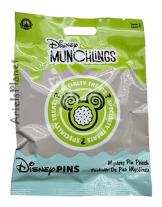 Disney Parks Munchlings Treats Mystery Series 3 Pin Pouch 5 Pc. Bag Sealed - Afbeelding 1 van 3
