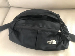 Bolso de Alta Calidad Marca The North Face Cremallera Color Negro Excelente Estado - Imagen 1 de 4