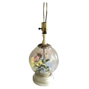 Vintage Tischlampe Klarglasfuß mit Blumen Mid Century Landhaus/Shabby Kern - Bild 1 von 6