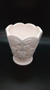 Vintage Napco Shell Pink Milk Glass Footed Compote Planter Dish Grapes 5" - Picture 1 of 6
