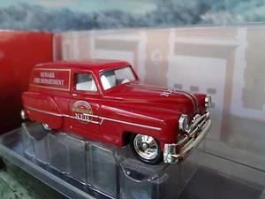 Corgi FIRE HEROES Pontiac 1953 - CS90014 - Picture 1 of 2