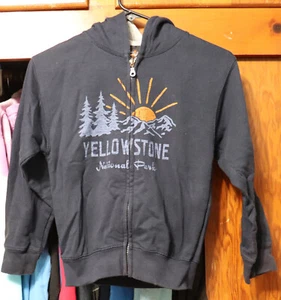 Prairie Mountain Yellowstone National Park Hoodie Navy Zip Youth Medium 10/12 - Picture 1 of 6