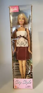 City Style Barbie 2003 - C6341 - Versiegelt in Verpackung! - Bild 1 von 7
