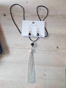 Dorothy Perkins Necklace & Earrings Set Long Bead & Chain Tassel Black Mix BNWT - Picture 1 of 3