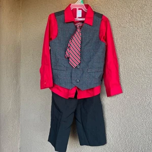 George Boys 4 Piece Suit Set Red black gray NWOT  5T Christmas Wedding Church - Picture 1 of 5