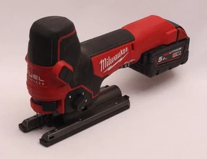 Milwaukee 18V M18-FBJS Brushless Akku Body Grip Stichsäge & 5,0Ah Akku (U) - Bild 1 von 8