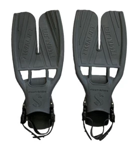 ScubaPro Twin Jet Fins Size Small Black Charcoal Gray - Made in USA - Picture 1 of 9