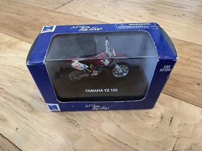 New Ray Die-Cast 1:32 Mini Bike Yamaha YZ 125 Red Display Model Figure NEW ⭐️ - Image 1 of 4