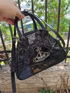 Vivienne Westwood Shoulder Bag Handbag Black Big Orb Crocodile Embossed - Picture 1 of 7