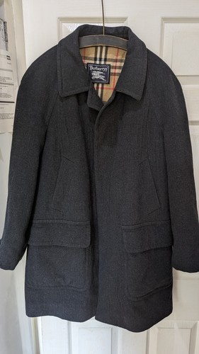 Cappotto Burberrys nuovo lana pea nero bottoni vintage Spagna 42 5 pollici