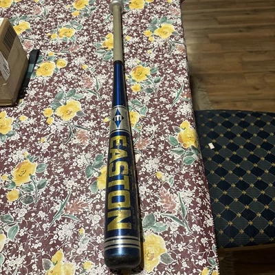 Bate de béisbol Easton azul de aluminio Foto 1 de 4