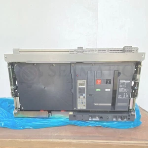 Nuevo disyuntor de aire Schneider Electric NW50H1 5000A 3P, tipo de extracció... - Imagen 1 de 7