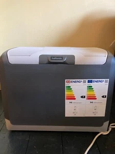 40l electric cool box Halfords - great for camping, festivals - - Picture 1 of 7