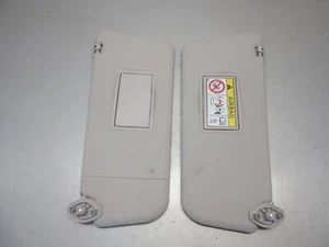 TOYOTA PROACE Kasten MDX9 x2 Sonnenblende rechts und links Bj.2014 (285) - Bild 1 von 5