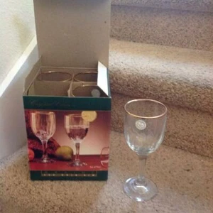 NEW in BOX ~ Set oF 4 GOLD RIMMED WATER GOBLETS Crystal Clear Brand - Picture 1 of 1