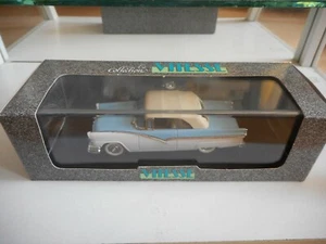 Vitesse Ford Fairlane 1956 in White/Light Blue 1:43 in Box - Picture 1 of 2