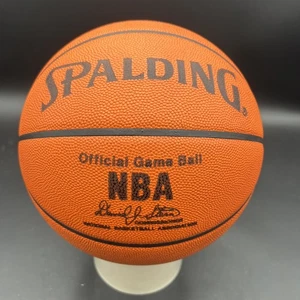 Spalding Echtleder Offizieller Spielball David Stern "International 1992" - Bild 1 von 9