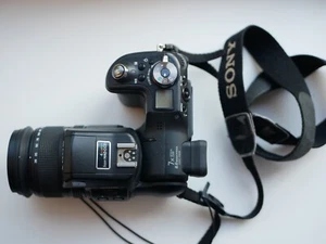 sony cyber-shot dsc-f828 8.0mp 7x digital camera - Picture 1 of 16