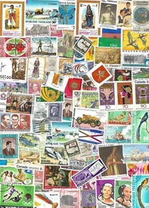 100 estampillas postales multicolores de todo el mundo álbum de recortes artesanías collage decoupage - Imagen 1 de 1