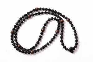 100 Rosario Negro con Cuentas de Madera Marrón Oscuro cada 10 Nudos | Regalo Religioso - Imagen 1 de 9