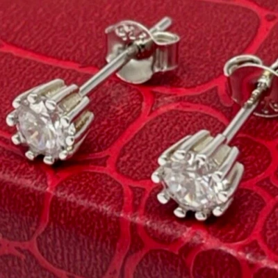 Orecchini Puntiluce luccicanti Uomo Donna in argento 925 a bottone pietre da 5mm - Immagine 1 di 4