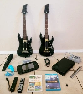 Nintendo Wii U 32GB Console W Gamepad Deluxe Bundle GUITAR HERO Live controllers - Picture 1 of 12