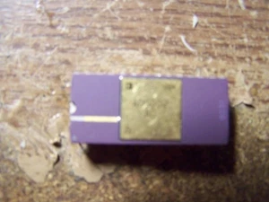 AD9002 100 MHz 8 Bit A/D Wandler - Bild 1 von 1