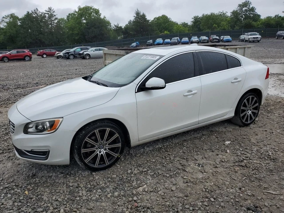 S60       2014 Seat Rear 2627982 - Imagem 1 de 4