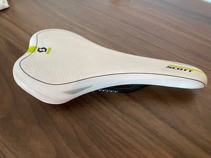 Scott Saddle - Picture 1 of 2