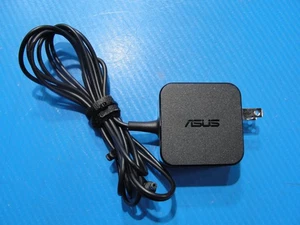 Adaptador de CA original ASUS 45W - 19V 2.37A - 4.0x1.3 mm punta negra (sin pin central) - Imagen 1 de 4
