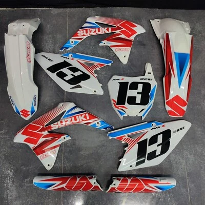 Plásticos + Kit Gráficos Suzuki RMZ 450 2008-2017 Número de Carrera Personalizado + Nombre Foto 1 de 4