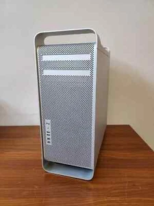 Apple Mac Pro 4.1 2,66 GHz Quad Core, 500 GB HDD, 8 GB, GT120 MAC OS SIERRA - Foto 1 di 3