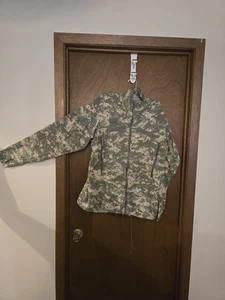 Camo Long Sleeve Light Weight Wind Jacket And Pants Size Medium - Picture 1 of 15